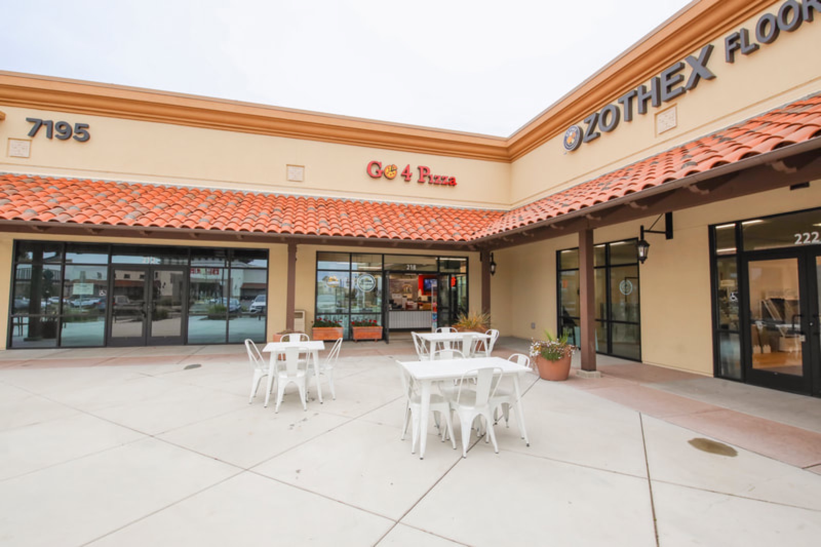 Storefronts in the small shopping village on Murieta Drive, just outside the Rancho Murieta gate